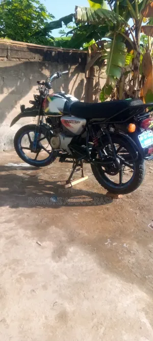 Royal RY125 2017 Black