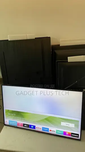 50” Samsung 4k Smart TV (Lines at the Button & Top Part of the Screen)