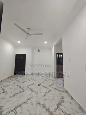 2bdrm Apartment in Kweiman Estate, Danfa for rent