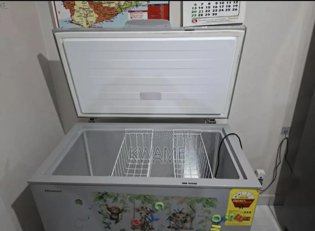 Chest Freezer (Hisense 330 LITRES)
