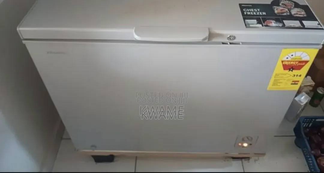 Chest Freezer (Hisense 330 LITRES)