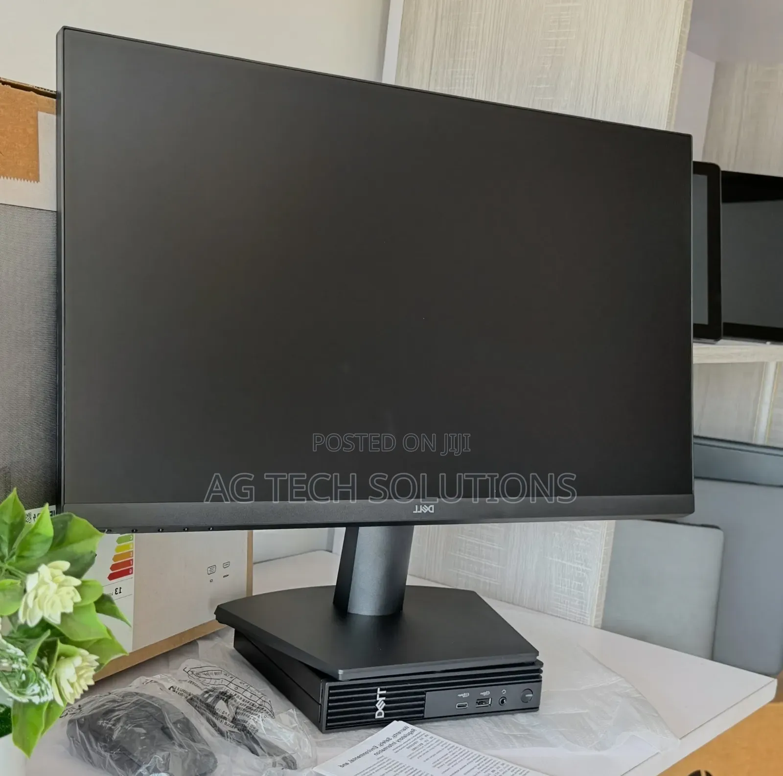 New Desktop Computer Dell 8GB Intel Core Ultra 5 SSD 512GB