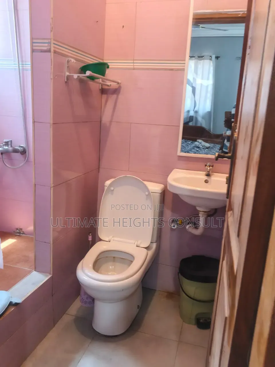 2bdrm Apartment in Lapaz Nyamekye, Nyanmekye for rent
