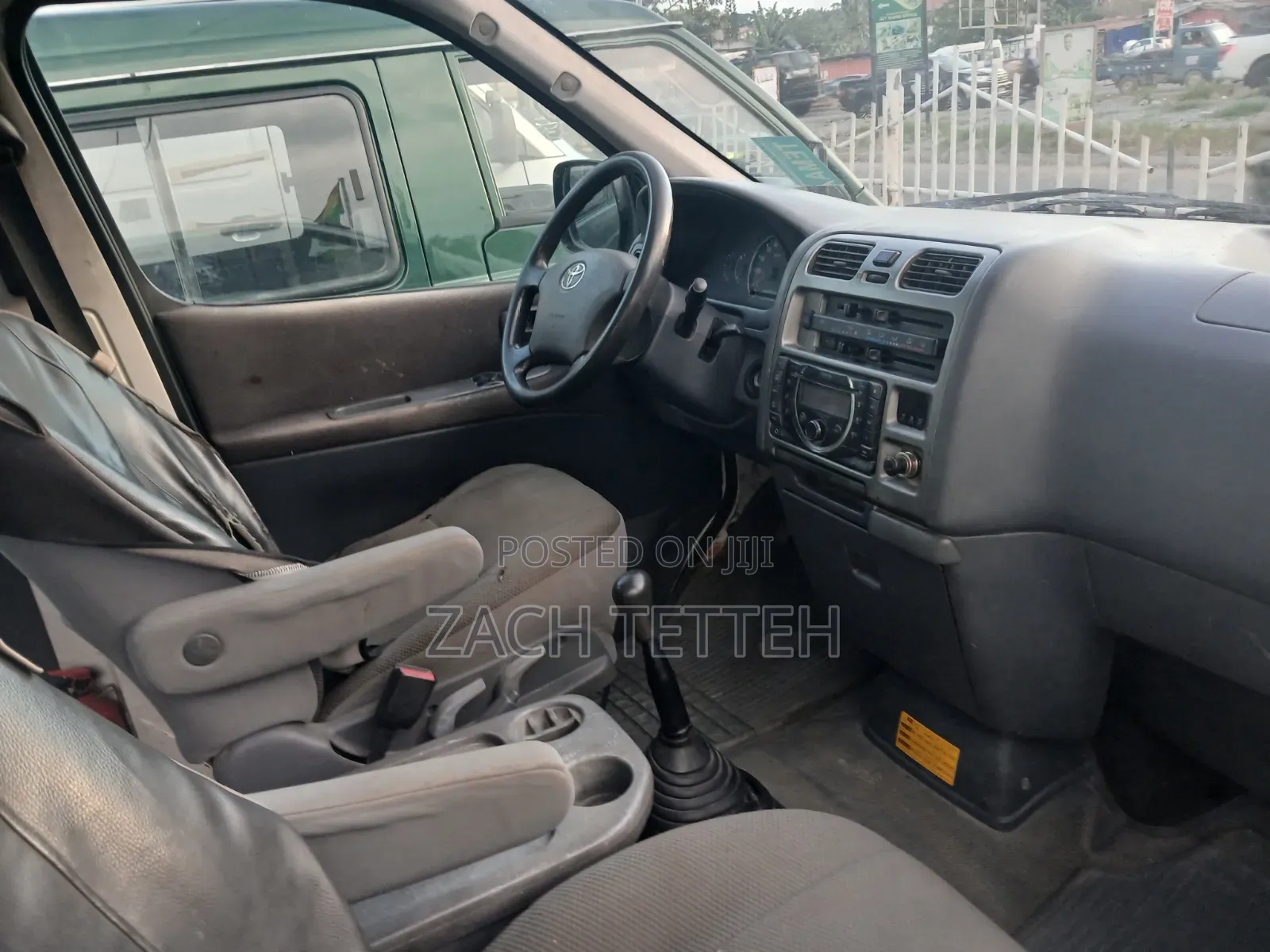 Toyota HiAce 2008 White