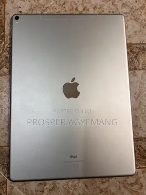 Apple iPad Pro 12.9 (2022) 256 GB Gray