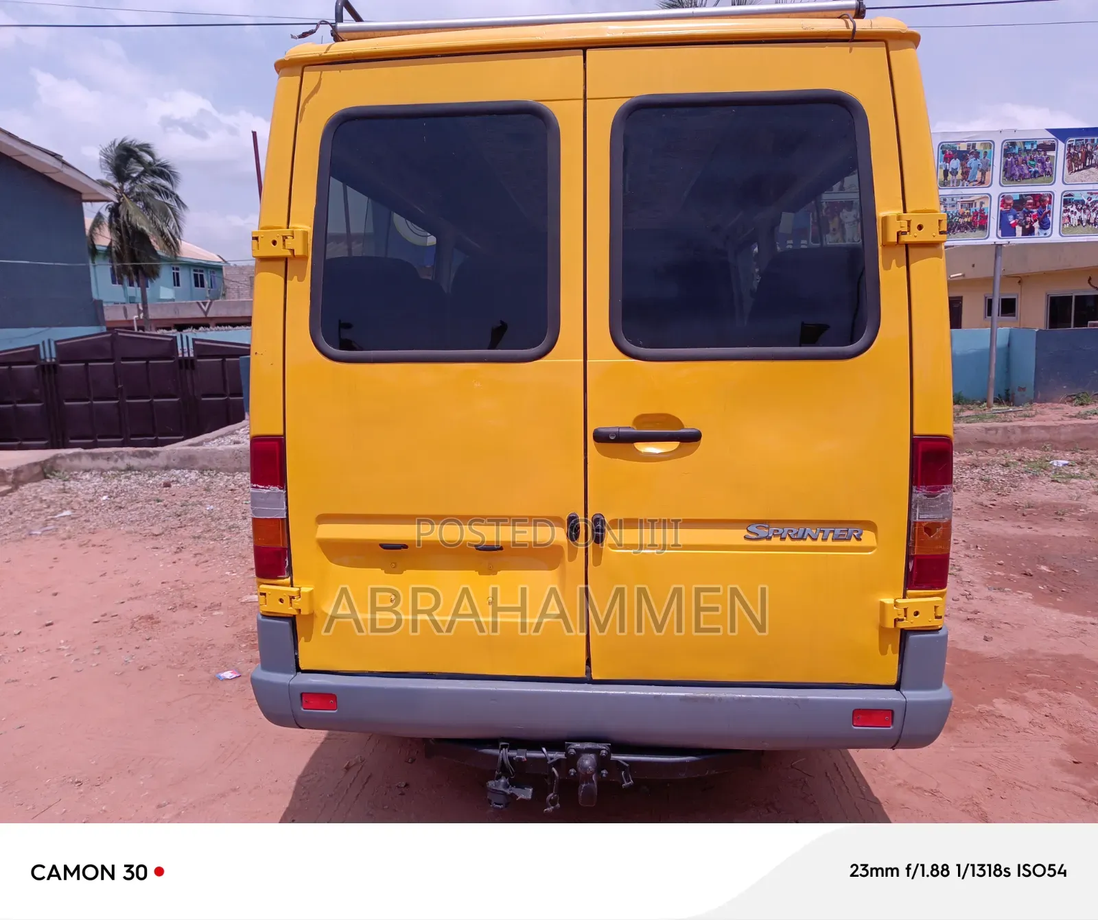 Mercedes-Benz Sprinter 2006 Yellow