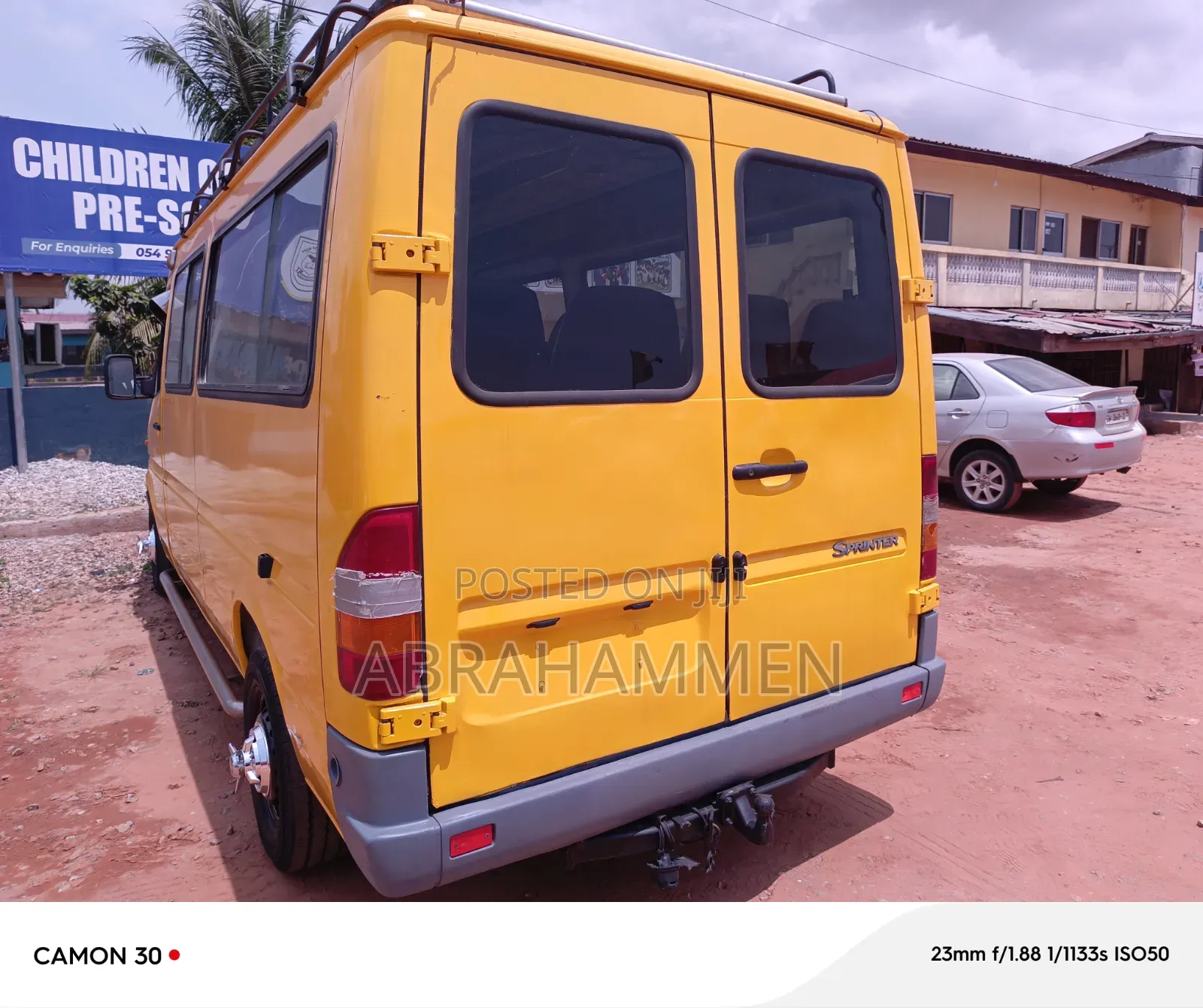 Mercedes-Benz Sprinter 2006 Yellow