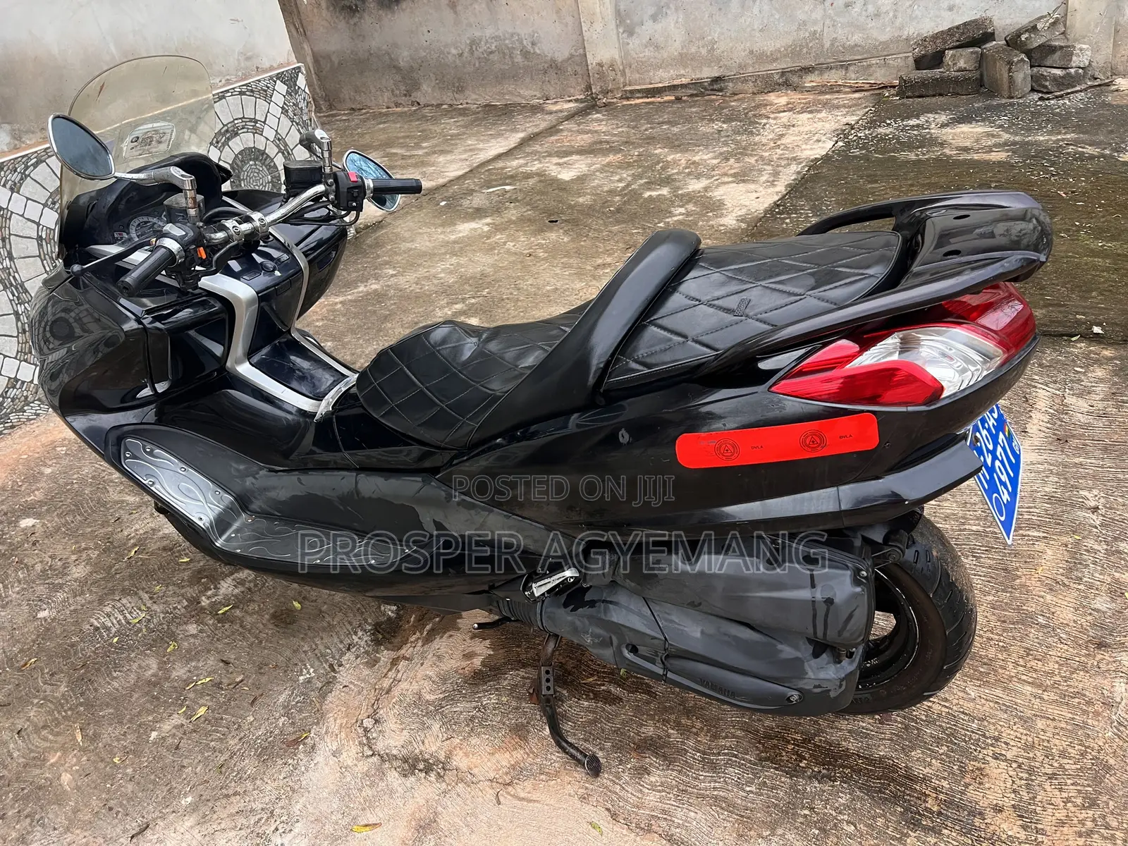 Yamaha Majesty 2022 Black