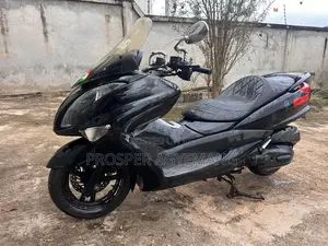 Yamaha Majesty 2022 Black