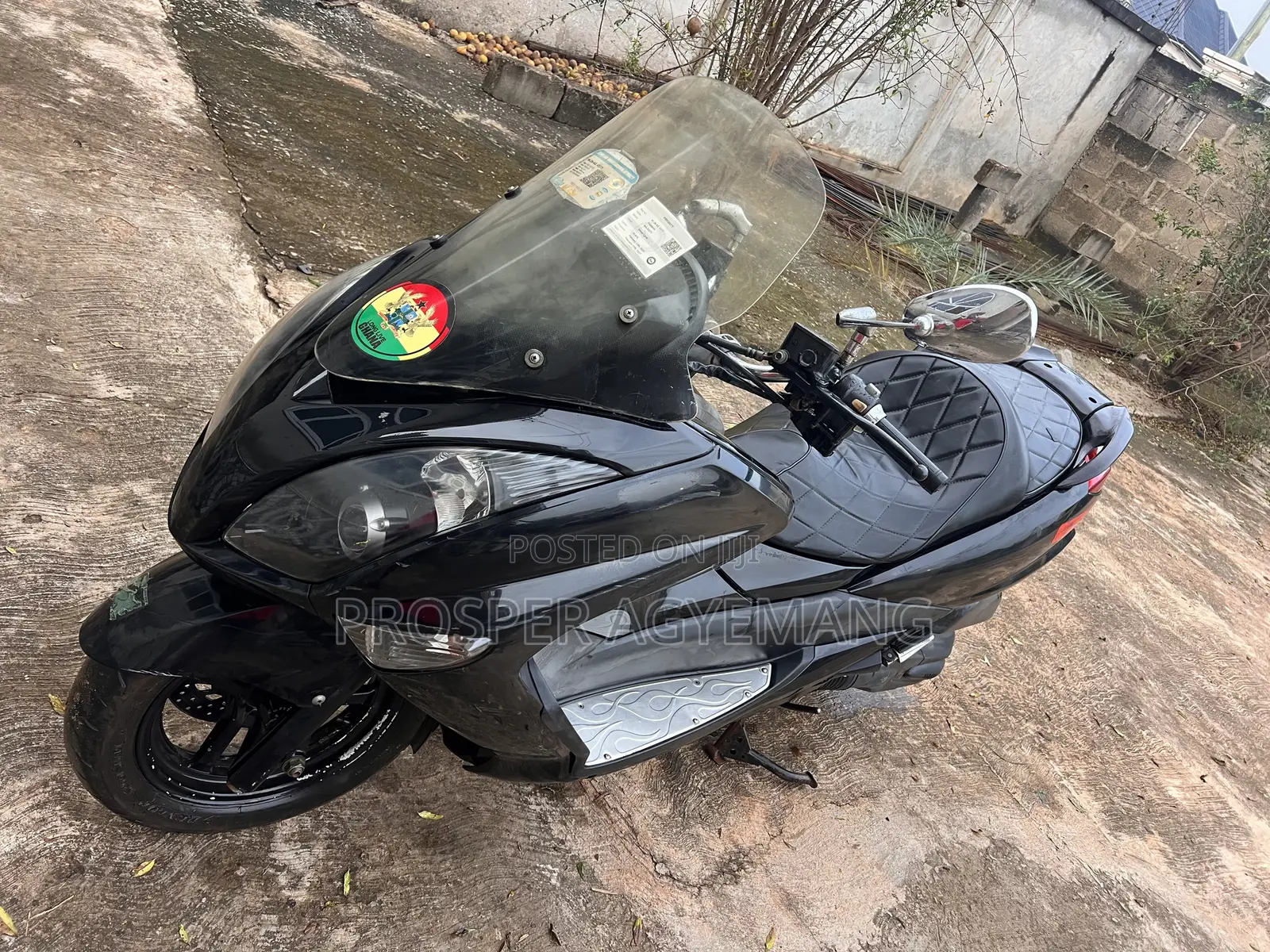 Yamaha Majesty 2022 Black