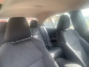 Toyota Corolla LE 2021 Black