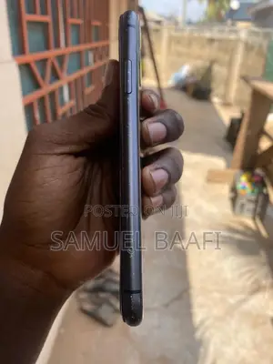 Apple iPhone 11 128 GB Black