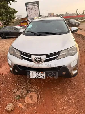 Toyota RAV4 Limited 4dr SUV (2.5L 4cyl 6A) 2015 Silver