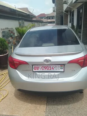 Toyota Corolla LE 4dr Sedan (1.8L 4cyl CVT) 2017 Silver