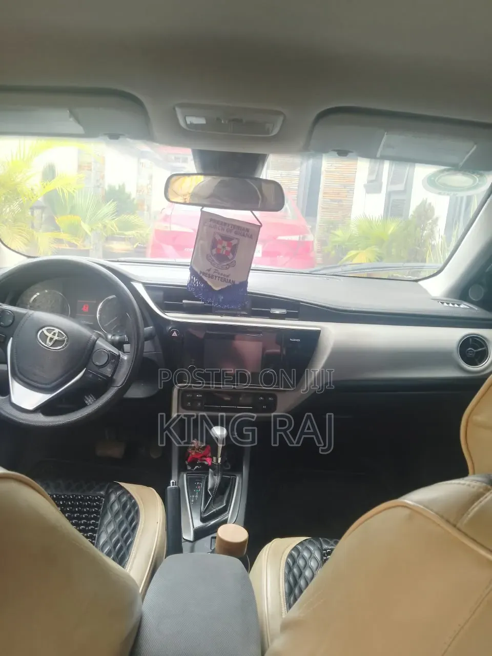 Toyota Corolla LE 4dr Sedan (1.8L 4cyl CVT) 2017 Silver