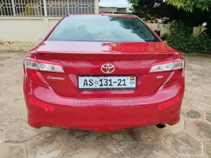 Toyota Camry SE 4dr Sedan (2.5L 4cyl 6A) 2013 Red