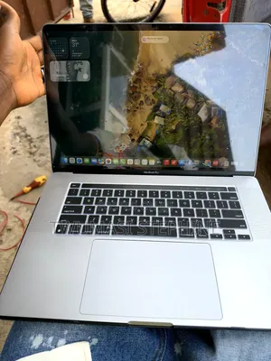 Laptop Apple MacBook Pro 2020 M1 64GB Intel Core i9 SSD 1T