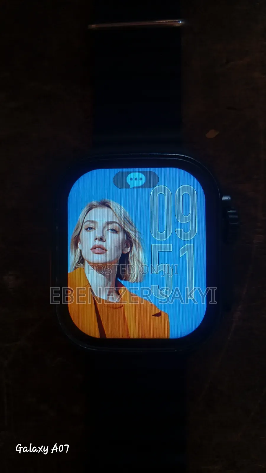 Phone Watch With Wireless Charger