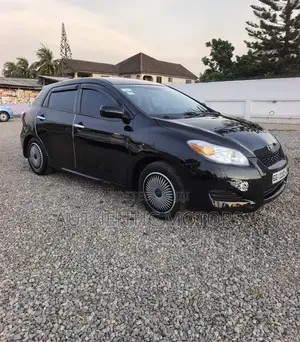 Toyota Matrix Hatchback FWD (1.8L 4cyl 5M) 2010 Black