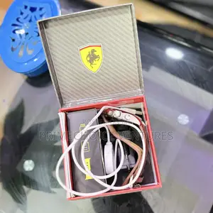 Premium Smartwatch + 3 Straps