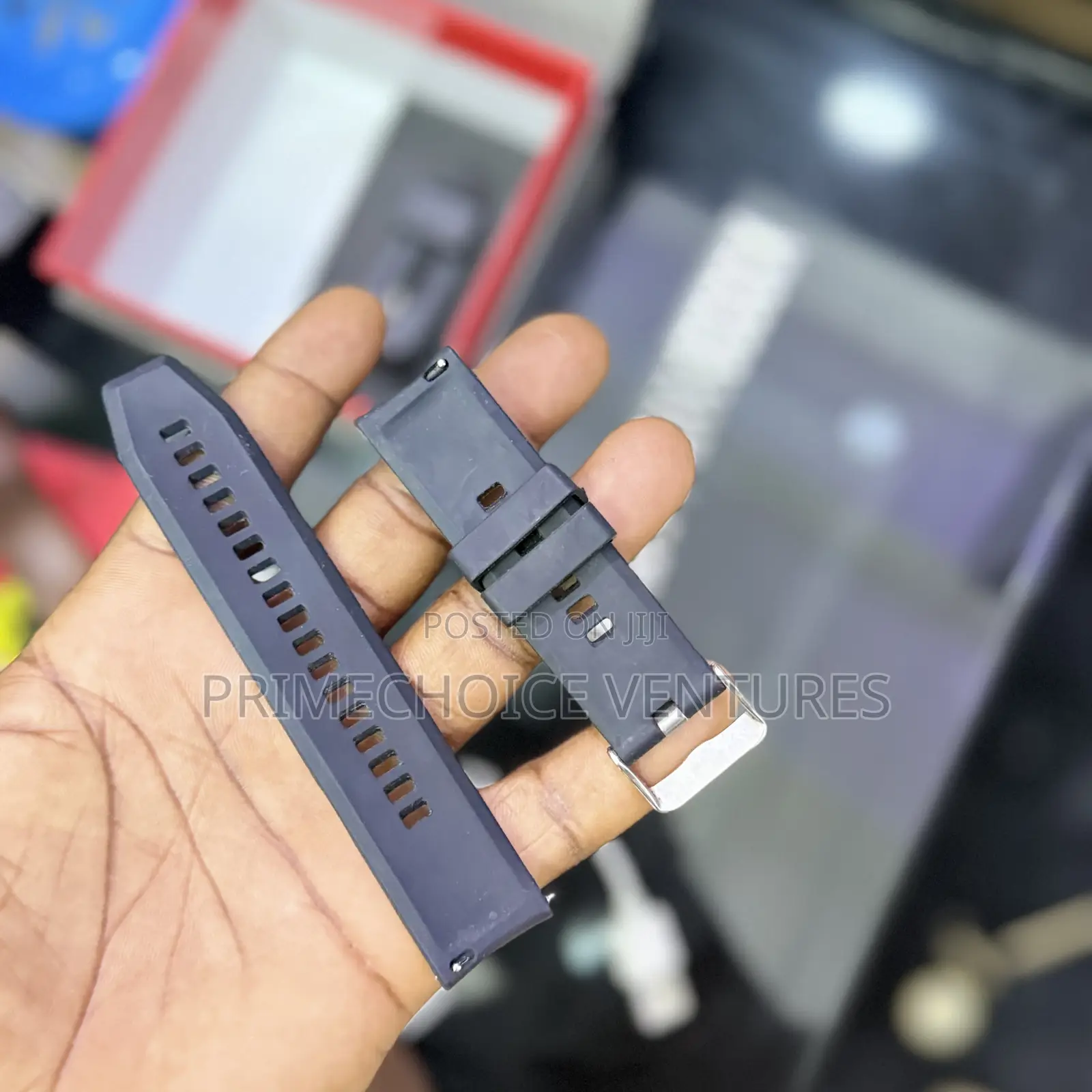 Premium Smartwatch + 3 Straps