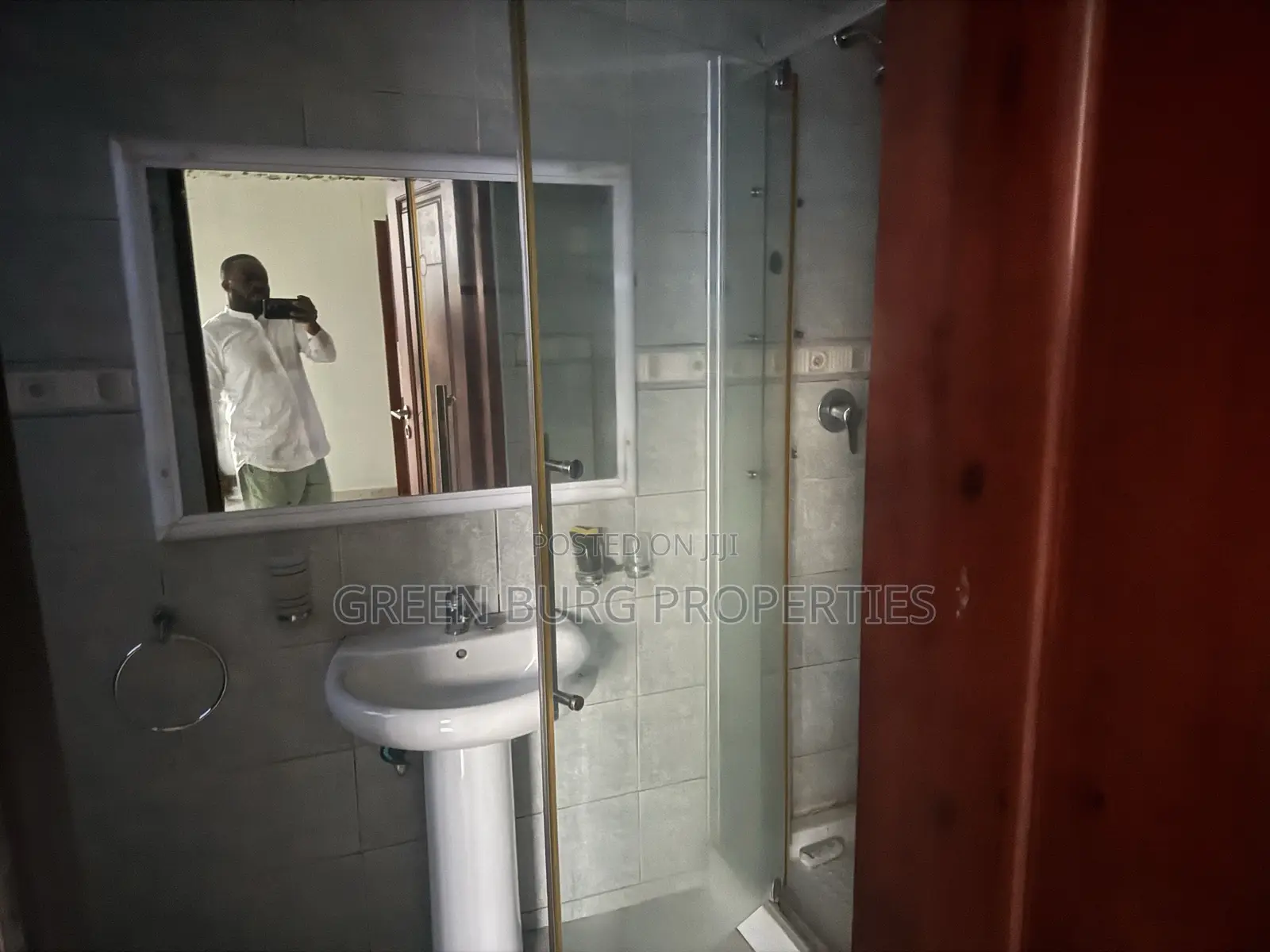 4bdrm House in East Legon for rent