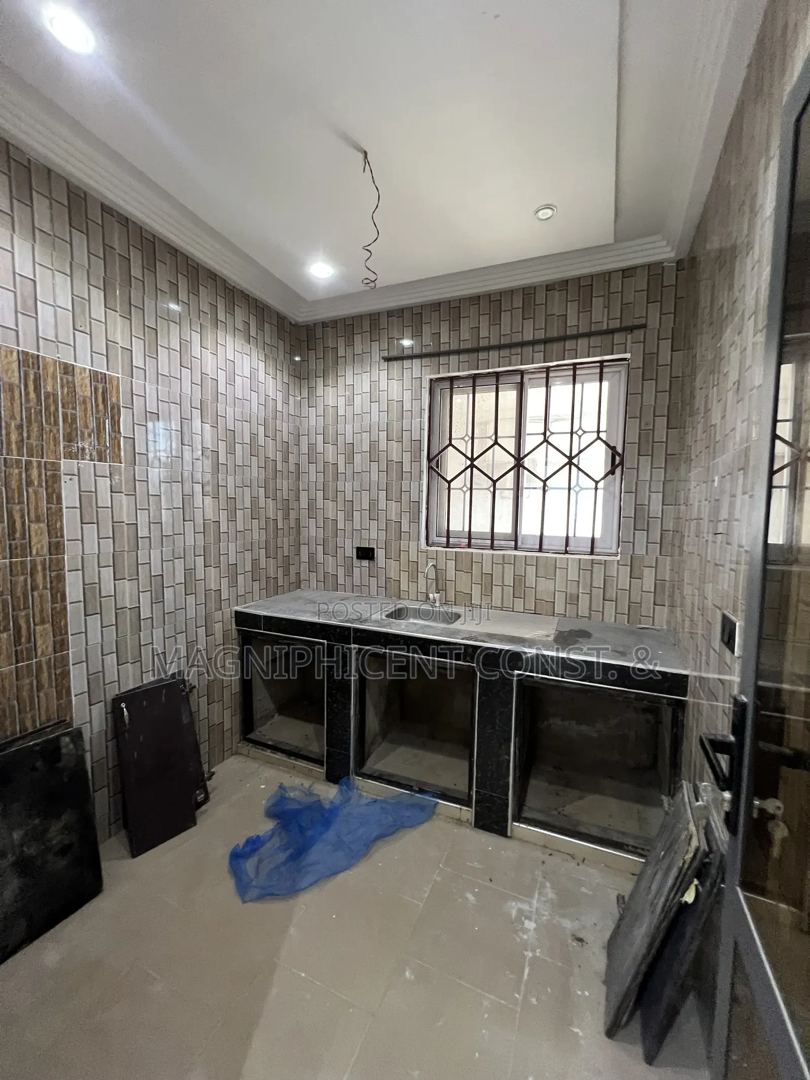 1bdrm Apartment in Lakeside Estate, Ashaley Botwe for rent