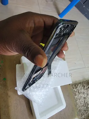 Samsung Galaxy S20+ Screen