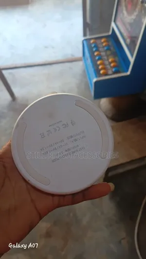 Wireless Charger for Both iPhone and Android