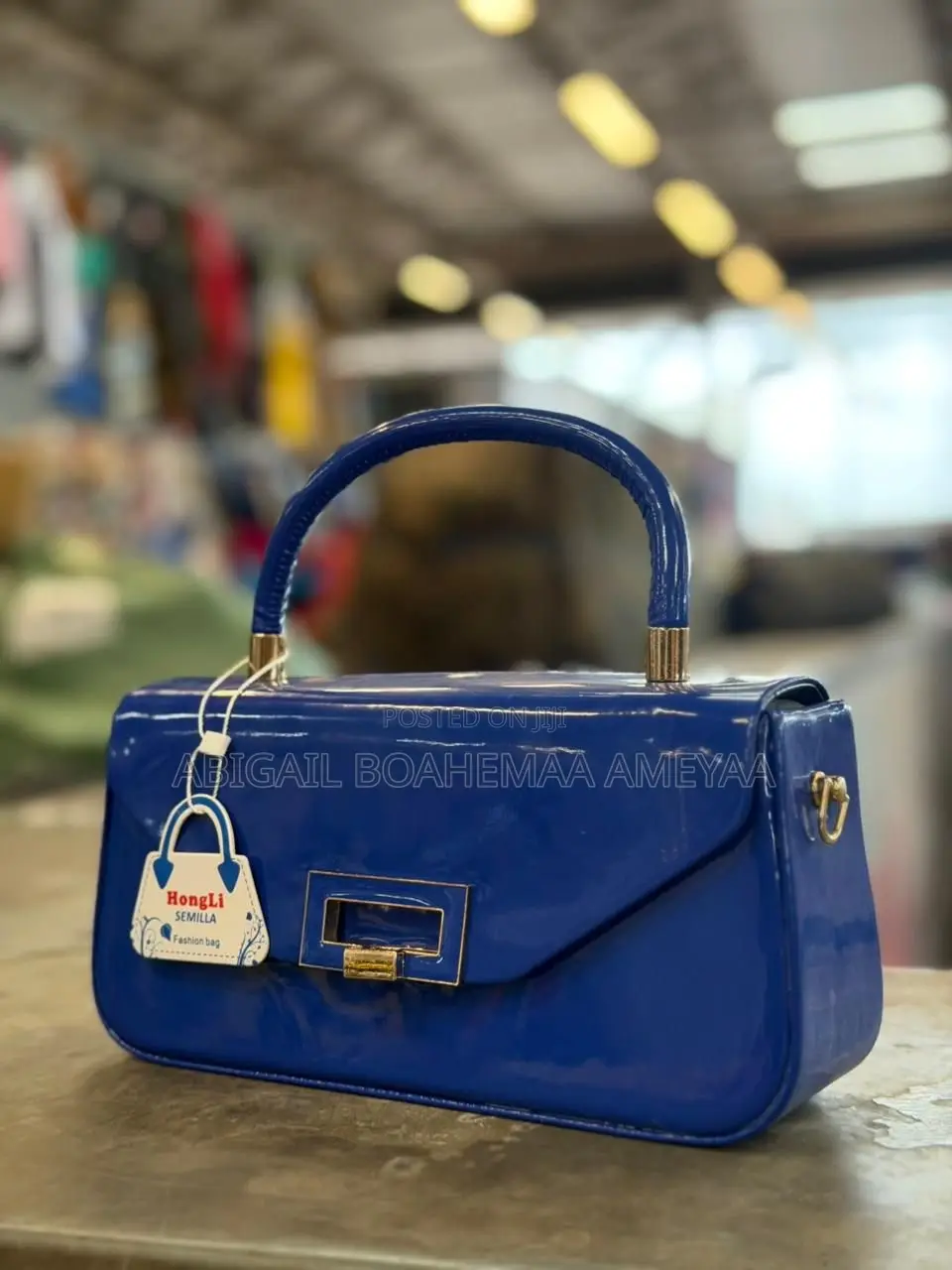 Ladies Bags Available and Affordable