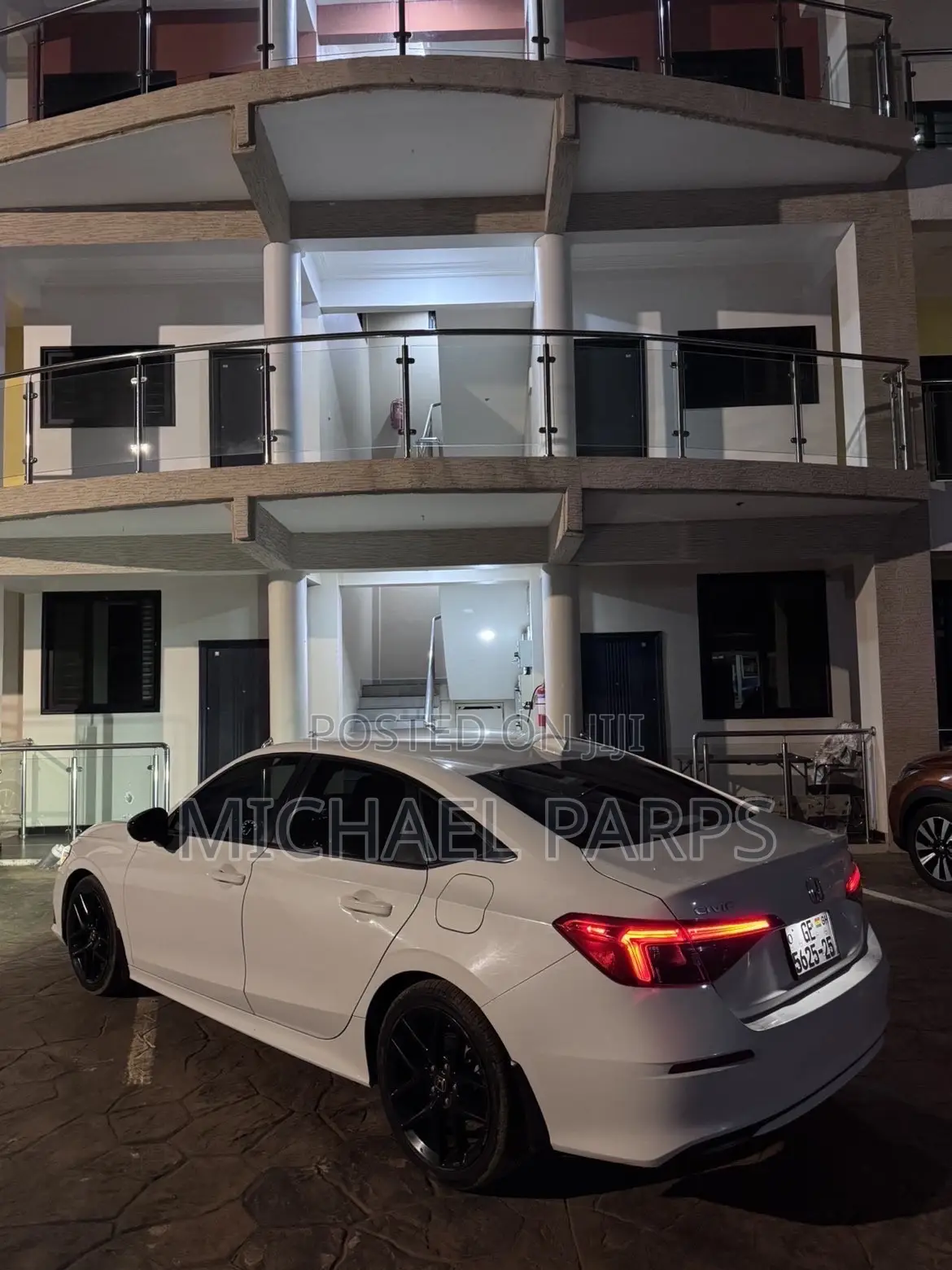 Cars and Busses Available for Rent at Affordable Prices.