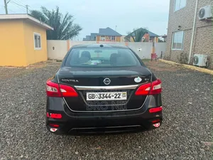 Nissan Sentra SV 2018 Black