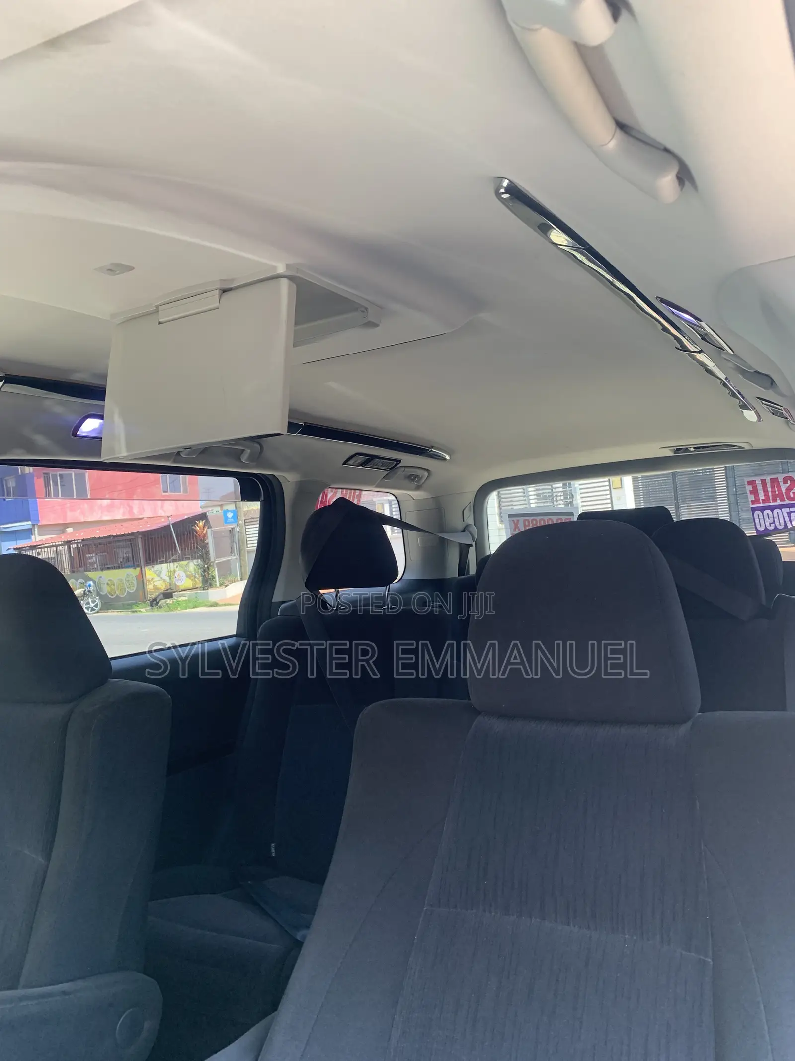 Toyota Alphard 2.4 Hybrid AWD 2013 Black