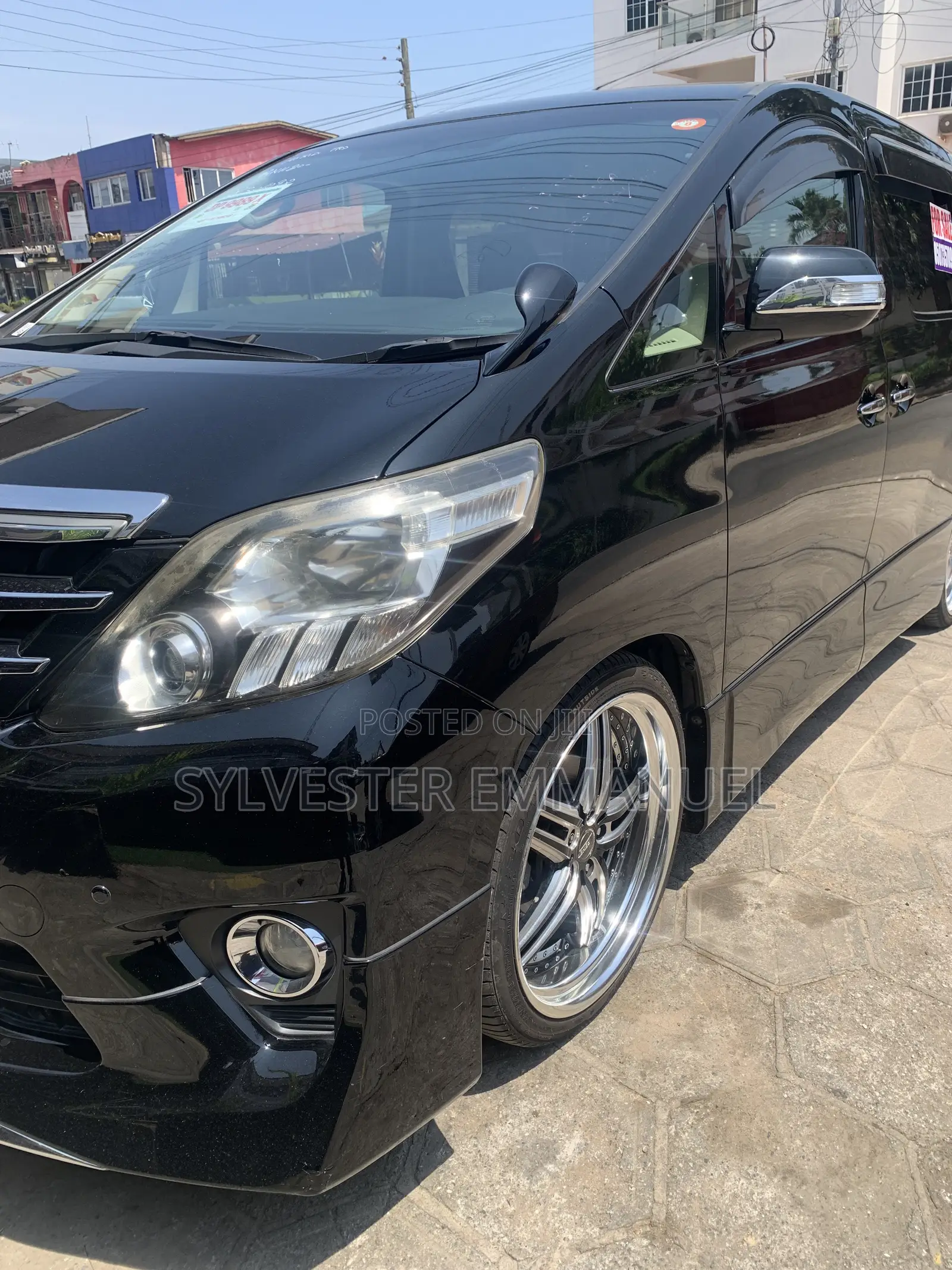 Toyota Alphard 2.4 Hybrid AWD 2013 Black