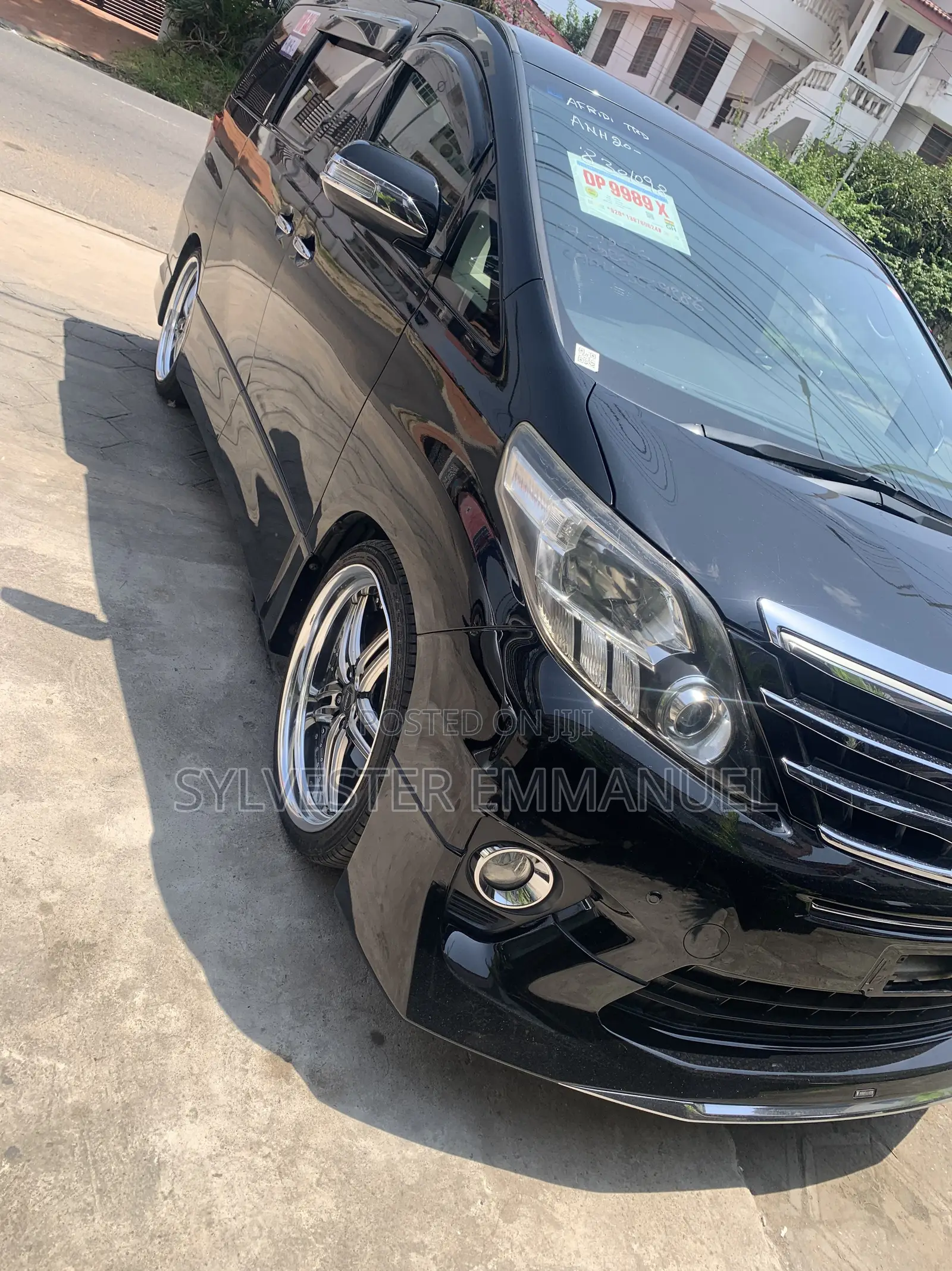 Toyota Alphard 2.4 Hybrid AWD 2013 Black