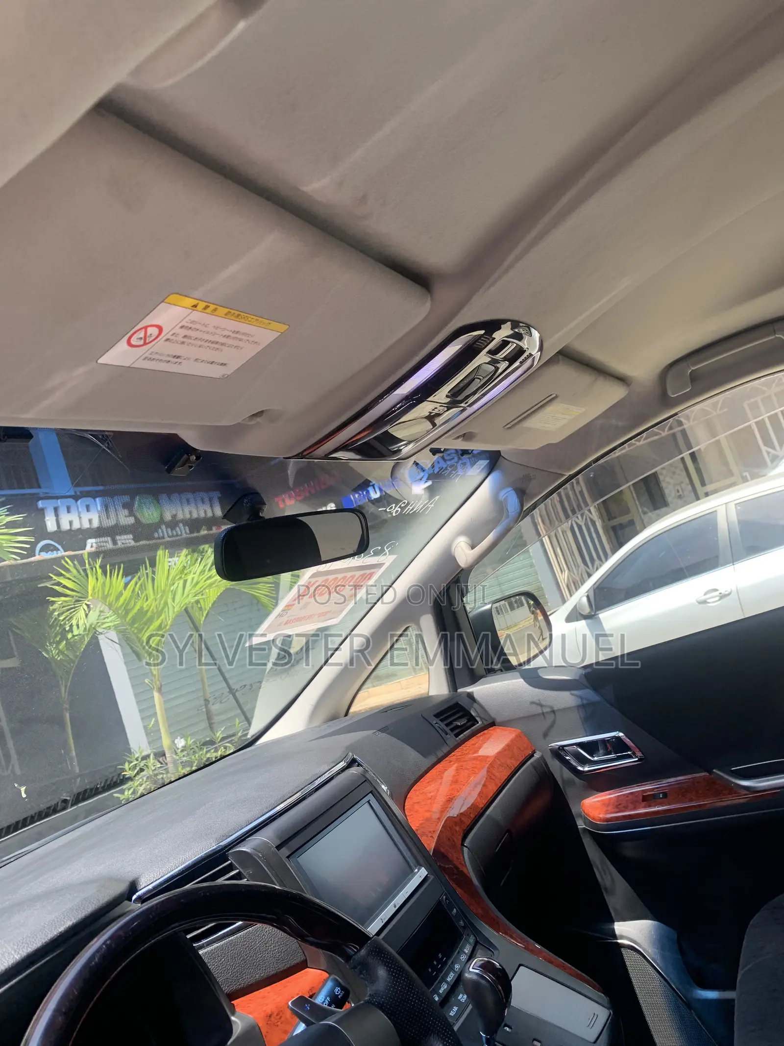 Toyota Alphard 2.4 Hybrid AWD 2013 Black