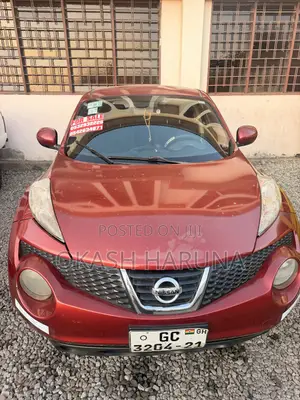 Nissan Juke S AWD 2011 Red