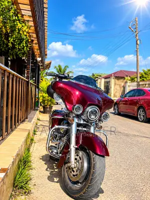 Harley-Davidson Touring 2008 Red
