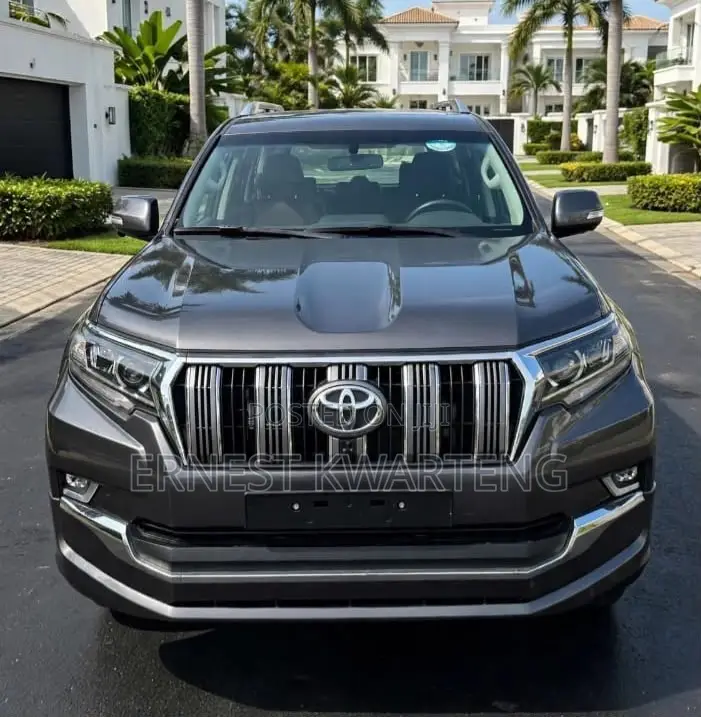 New Toyota Land Cruiser Prado 2023 Gray