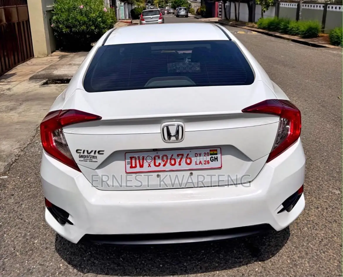 Honda Civic 2019 White