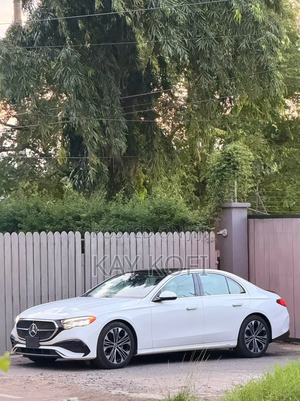 Mercedes-Benz E350 2025 White