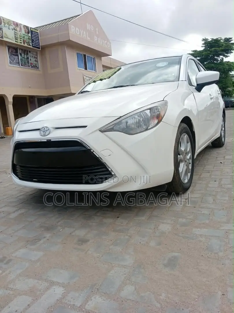 Toyota Yaris iA 1.5 FWD 2018 White