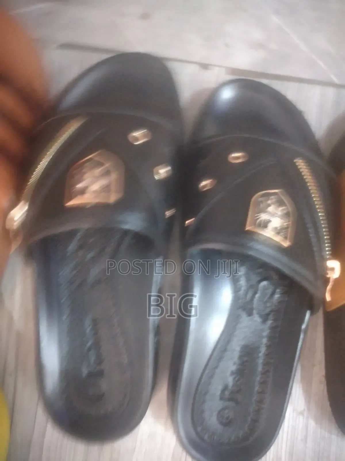 Sanders Slippers