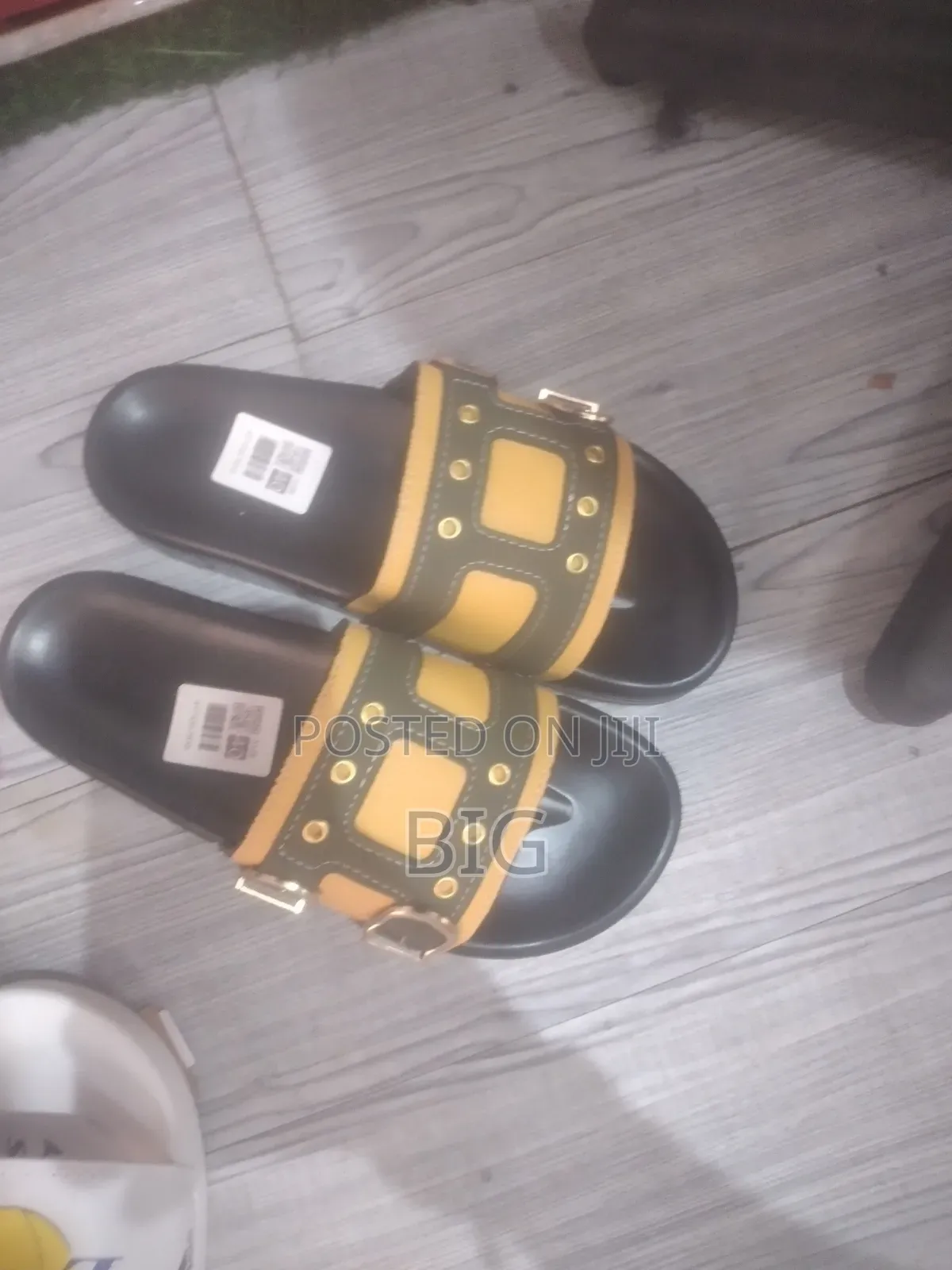 Sanders Slippers