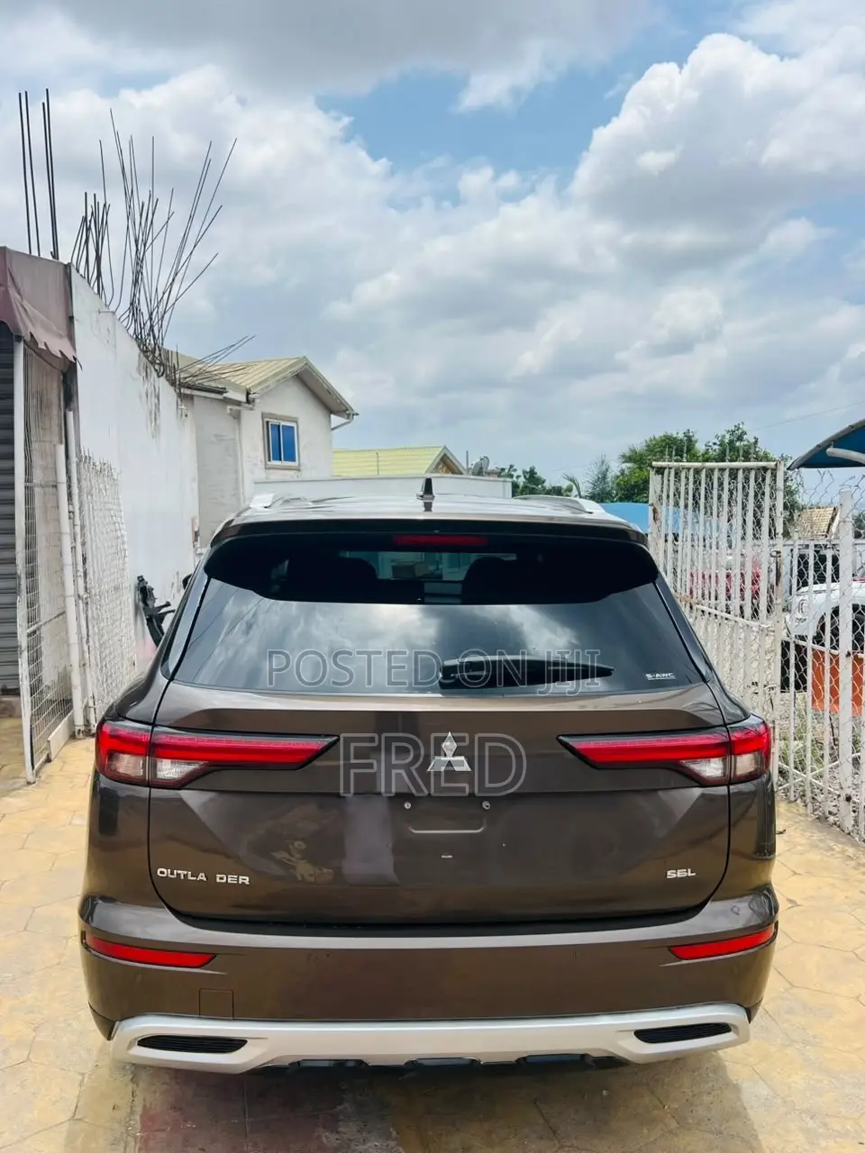 Mitsubishi Outlander SEL 2022 Brown