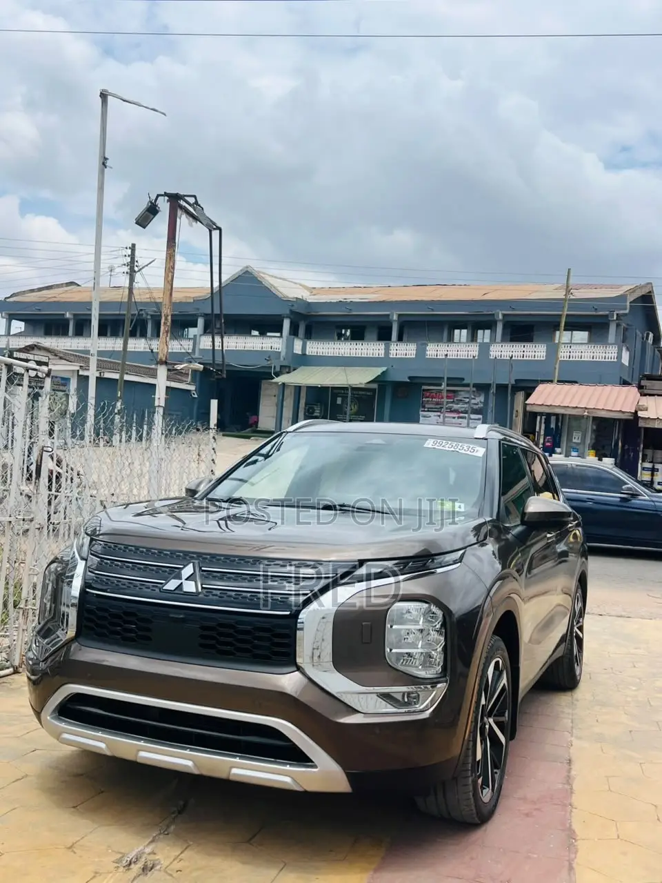 Mitsubishi Outlander SEL 2022 Brown