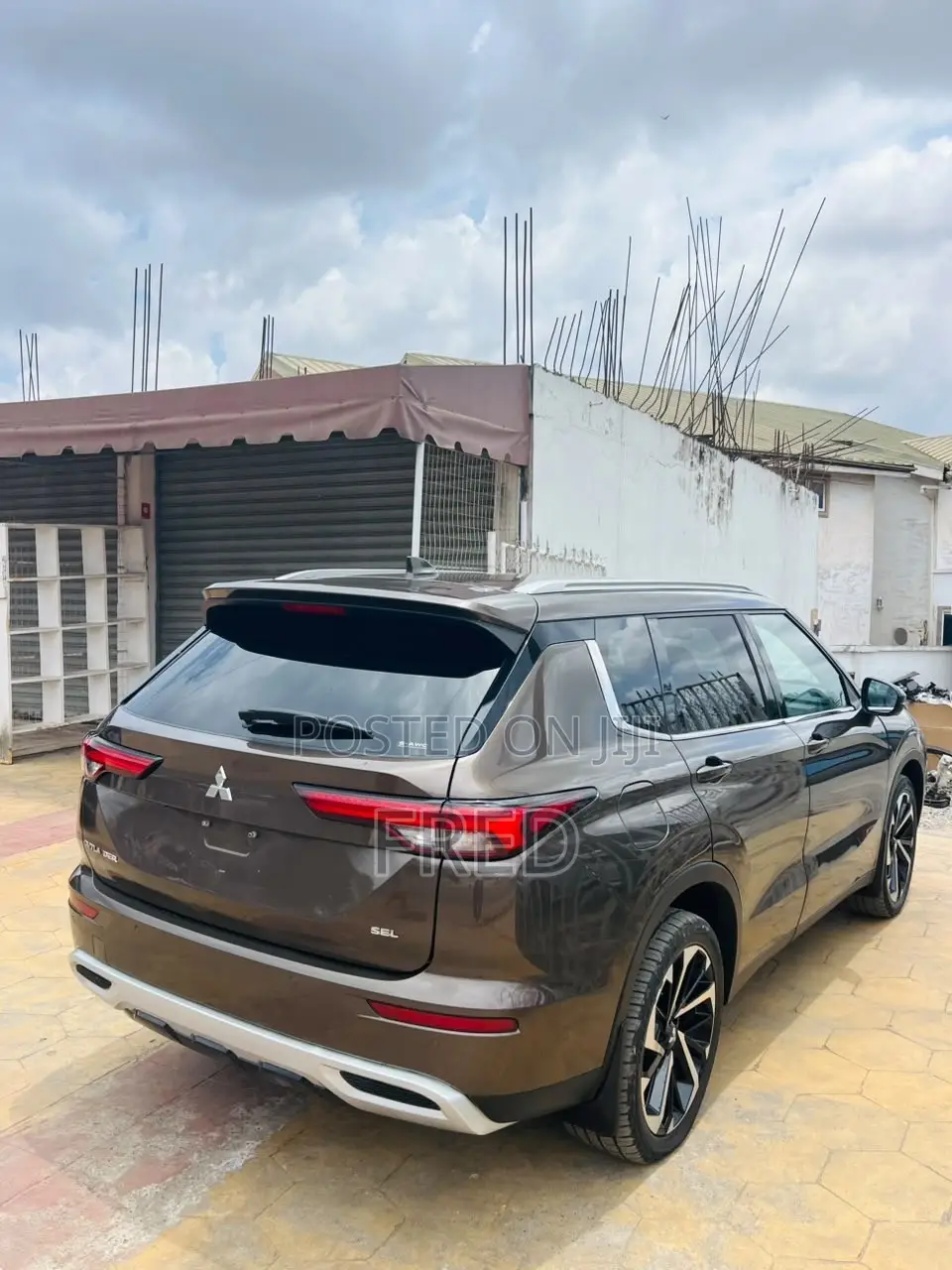 Mitsubishi Outlander SEL 2022 Brown