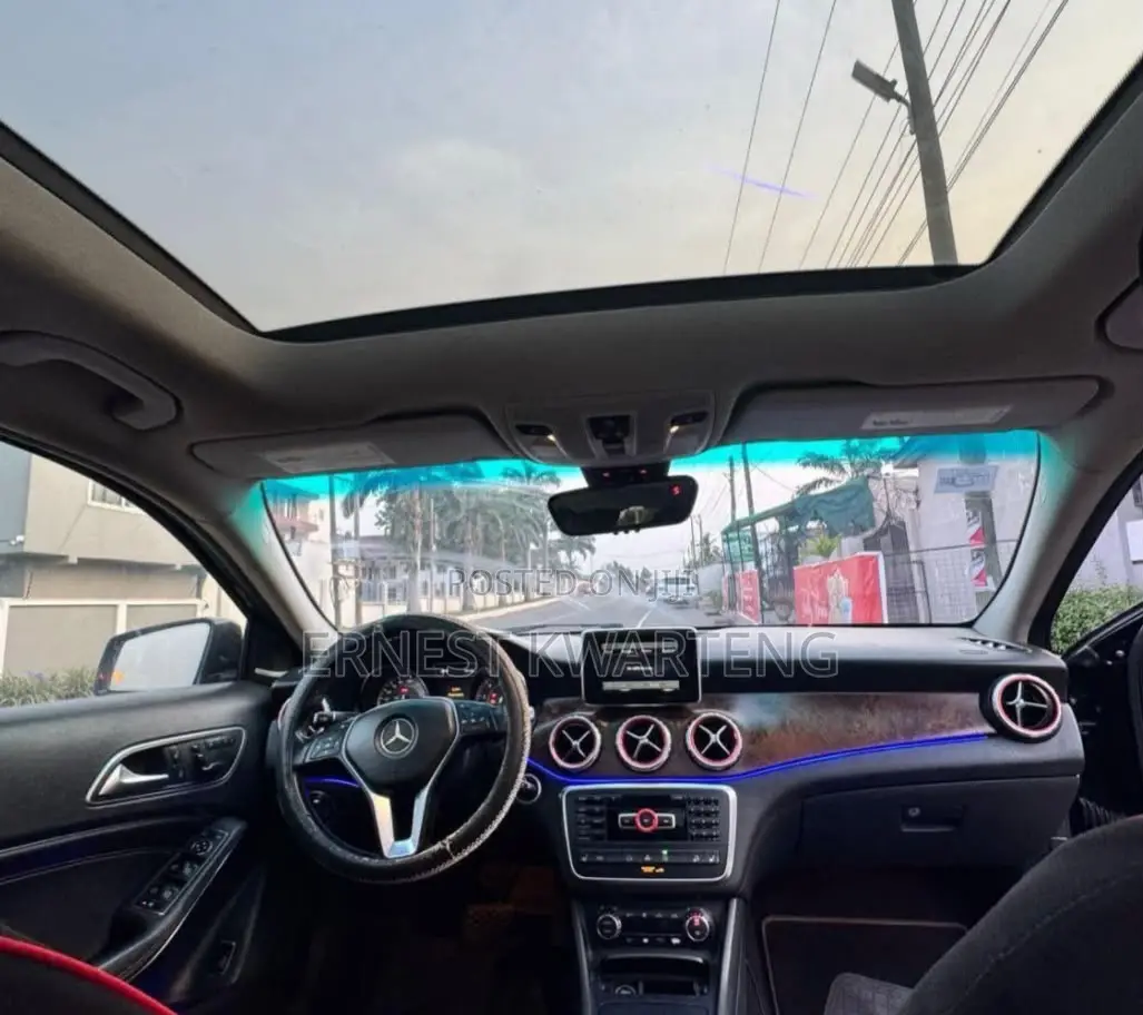 Mercedes-Benz GLA 250 2016 Black