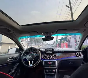 Mercedes-Benz GLA 250 2016 Black