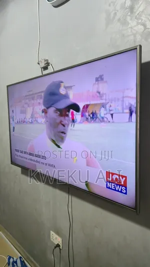Hisense 55" Smart TV